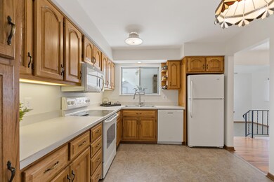 5016 Sienna Ln, Columbus, OH 43229 - photo 5