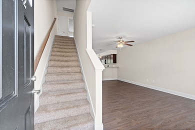 1552 Tylertown Rd unit 302, Clarksville, TN 37040 - photo 4