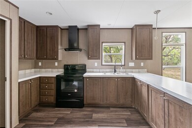 5056 River Oaks Dr, Beeville, TX 78102 - photo 6