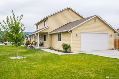 2486 4th St NE, East Wenatchee, WA 98802 - photo 2
