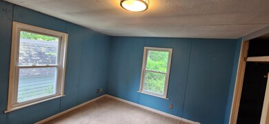 8 Mark Dr, Allenstown, NH 03275 - photo 2