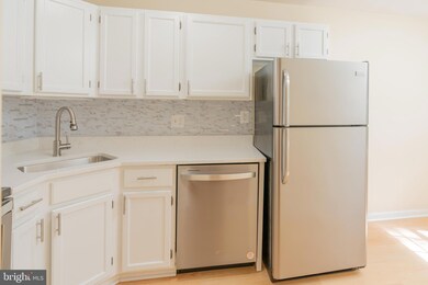 1909 N Rhodes St unit 29, Arlington, VA 22201 - photo 5