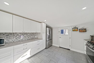 9 Cherry St, Abington, MA 02351 - photo 4