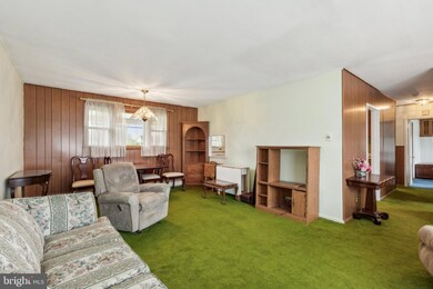 208 Woodlawn Rd, Norristown, PA 19401 - photo 4