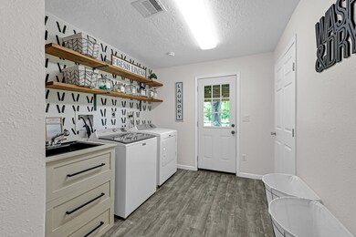 3231 County Road 890, Alvin, TX 77511 - photo 7