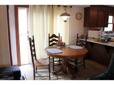 Kitchen with Breakfast Bar