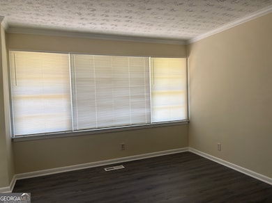 5690 Cypress Dr, Forest Park, GA 30297 - photo 4