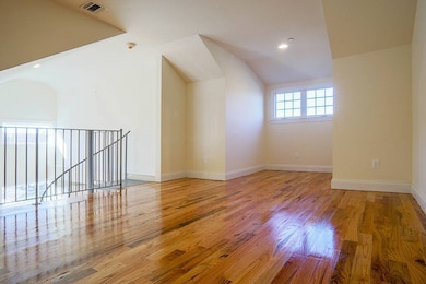 40 Cedar Swamp Rd unit 1003, Glen Cove, NY 11542 - photo 4