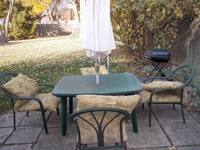 2144 Ridge rear patio