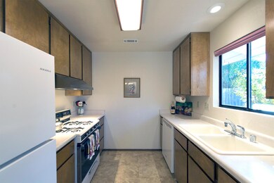 Kitchen1