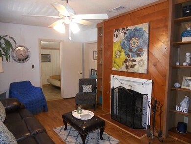 2140 Cate St, Brunswick, GA 31520 - photo 3