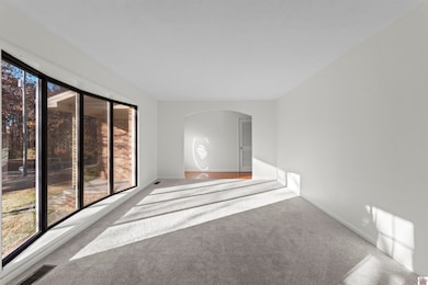 108 Mulberry St, Eddyville, KY 42038 - photo 3