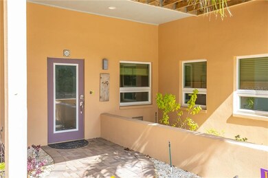 7700 Bayshore Dr, Treasure Island, FL 33706 - photo 5
