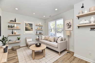 246 N Randolph St, Indianapolis, IN 46201 - photo 4