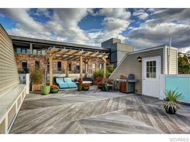 Beautiful roof-top deck made for entertaining
