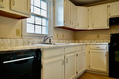 56 Durham Rd unit 51, Dover, NH 03820 - photo 2