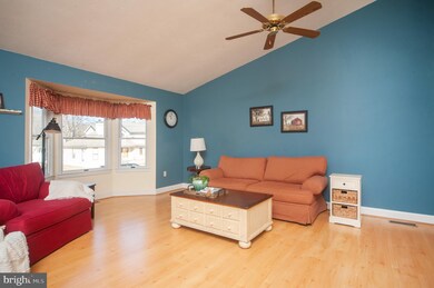 529 Carol Ave, Gambrills, MD 21054 - photo 5