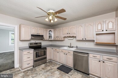 1250 Hillside Rd, Pasadena, MD 21122 - photo 5