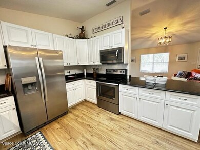 Open Kitchen