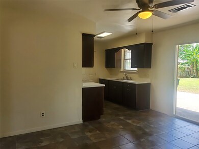 3427 Castledale Dr, Houston, TX 77093 - photo 2