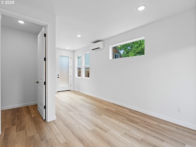 6902 SE 77th Ave unit B, Portland, OR 97206 - photo 6