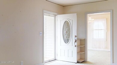 5-web-or-mls-1405-Front-St-Beaufort-NC-2