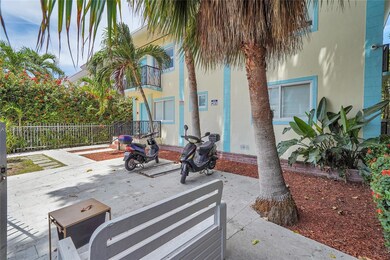 1135 Euclid Ave unit 207, Miami Beach, FL 33139 - photo 3