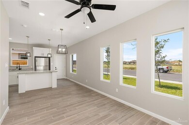 3305 Fuerte Ave unit 3, McAllen, TX 78504 - photo 2