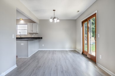 477 Woodstream Dr, Greenfield, IN 46140 - photo 5