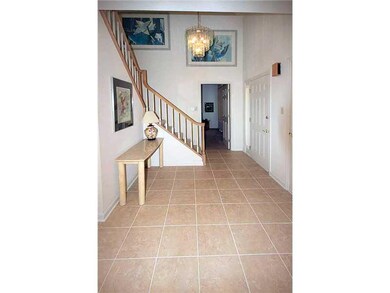 Entry/Foyer.