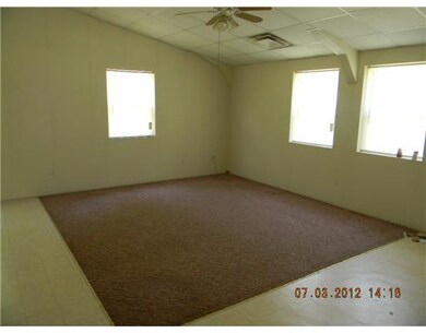 11779 Cunningham Rd, Maysville, AR 72747 - photo 4