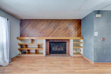 Livingroom west to east