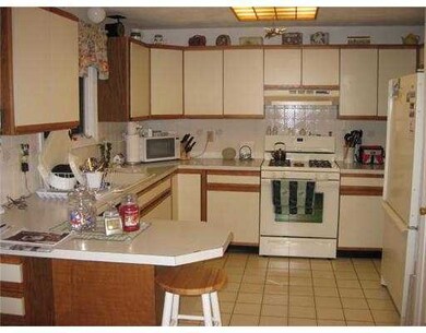 22 Tamarac Dr unit 22 E, Greenville, RI 02828 - photo 2