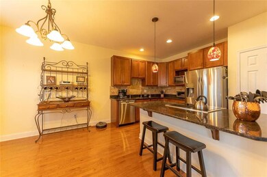 2924 Green Ct, Easton, PA 18040 - photo 5