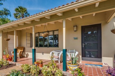 611 NE 7th Ave, Boynton Beach, FL 33435 - photo 2