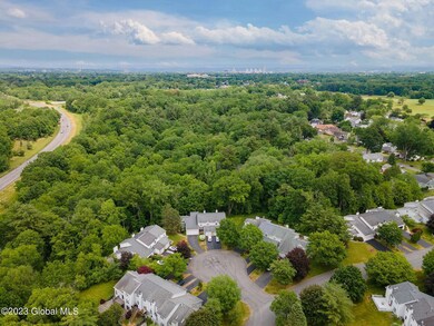 14 Deerwood Ct, Albany, NY 12208 - photo 3