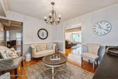 06_21GirardSt_2007_LowRes