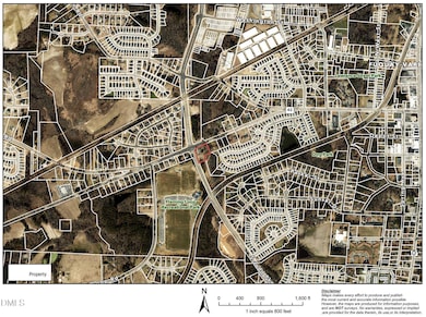 629 W Academy St, Fuquay Varina, NC 27526 - photo 3