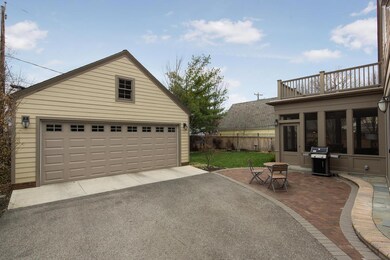 2 car detached garage