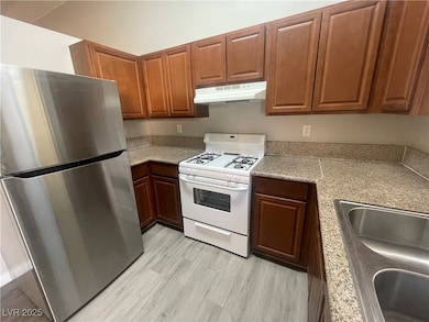 8208 Cactus Root Ct unit 1, Las Vegas, NV 89129 - photo 3