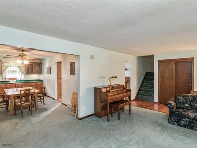 1306 32nd St, West Des Moines, IA 50266 - photo 4