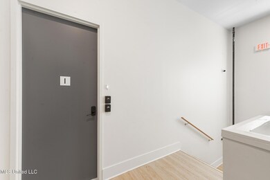 315 Main St unit I, Bay Saint Louis, MS 39520 - photo 7