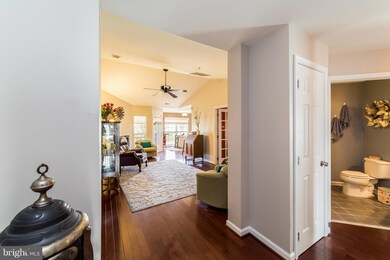 6208 Wild Swan Way, Columbia, MD 21045 - photo 3