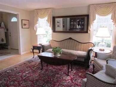 167 Duncan Dr, North Andover, MA 01845 - photo 4