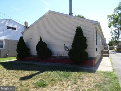 904 Lawnton Terrace, Glenolden, PA 19036 - photo 2