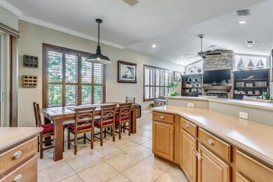 Eat In Kitchen