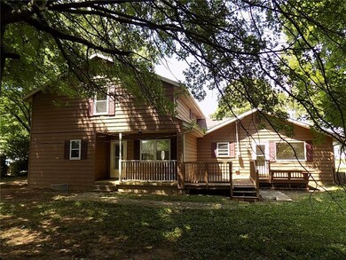 2809 22nd St, Columbus, IN 47201 - photo 2