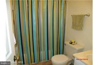 10493 Labrador Loop, Manassas, VA 20112 - photo 2