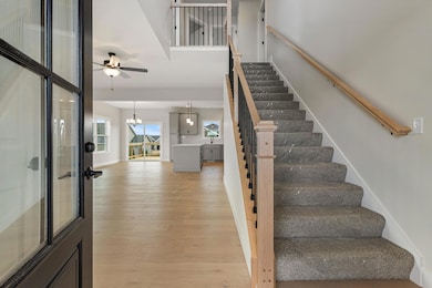 710 Wheatley Dr, Mahomet, IL 61853 - photo 2