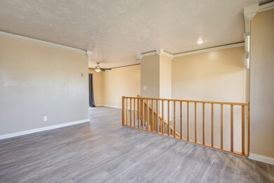 2171 Skyview Dr-47